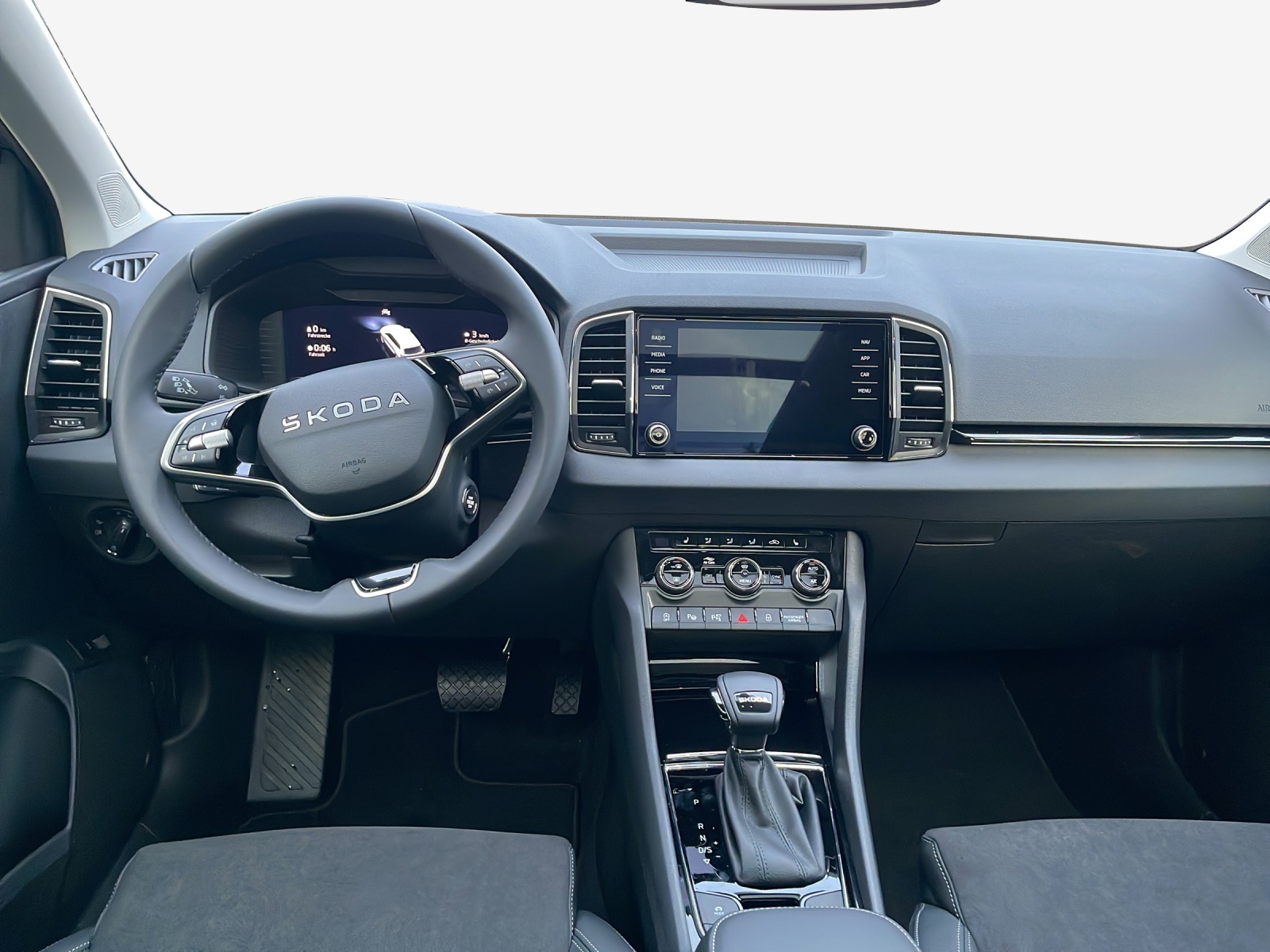 SKODA Karoq 1.5 TSI Dynamic DSG-image-8