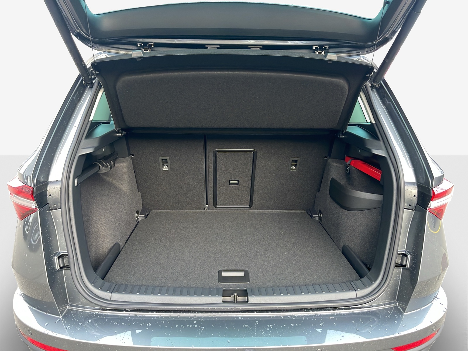 SKODA Karoq 1.5 TSI Dynamic DSG-image-12