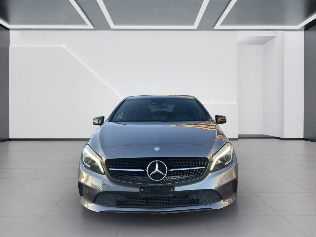 MERCEDES-BENZ A 200 Urban Night Star-image-7