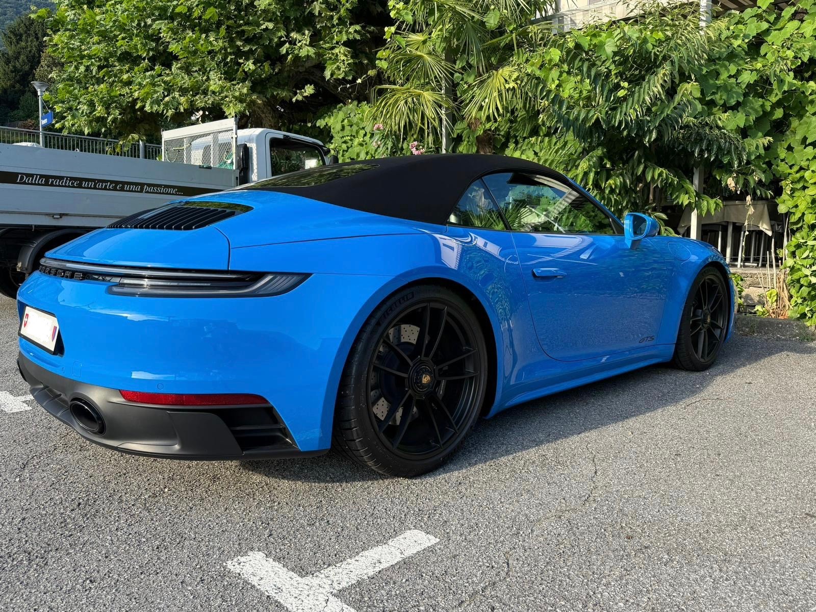 PORSCHE 911 Carrera 4 GTS Cabriolet PDK-image-5