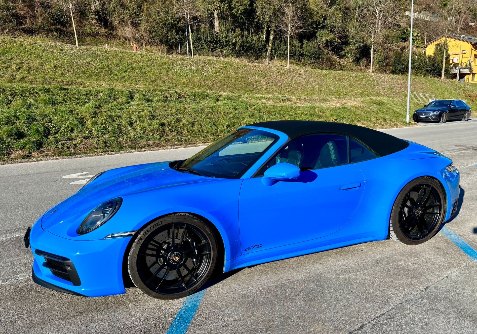 PORSCHE 911 Carrera 4 GTS Cabriolet PDK-image-0
