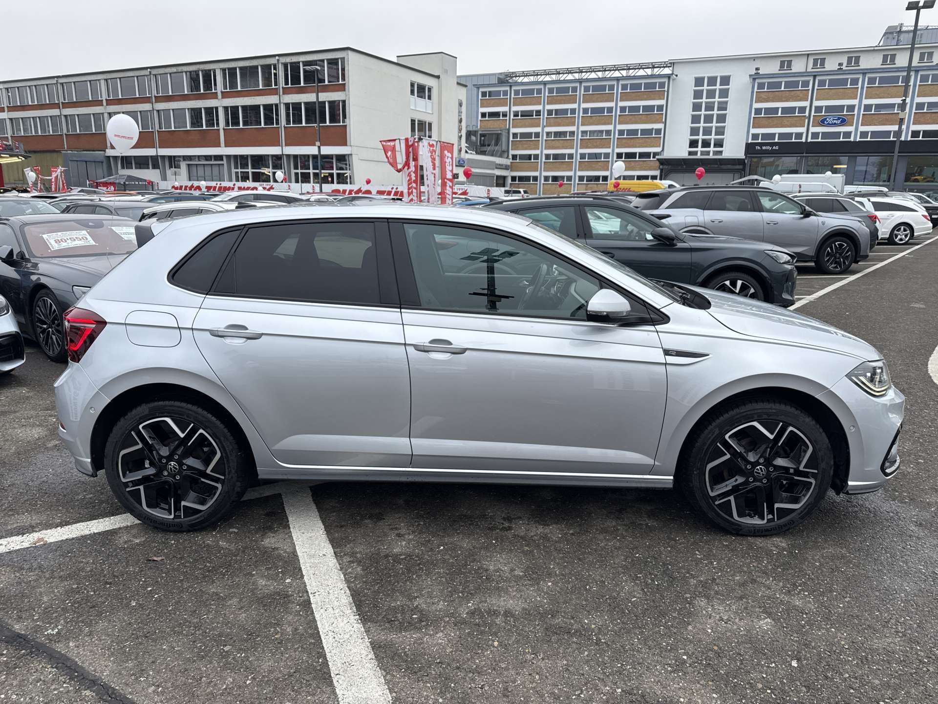 VW Polo 1.0 TSi R-Line DSG-Automat-image-10