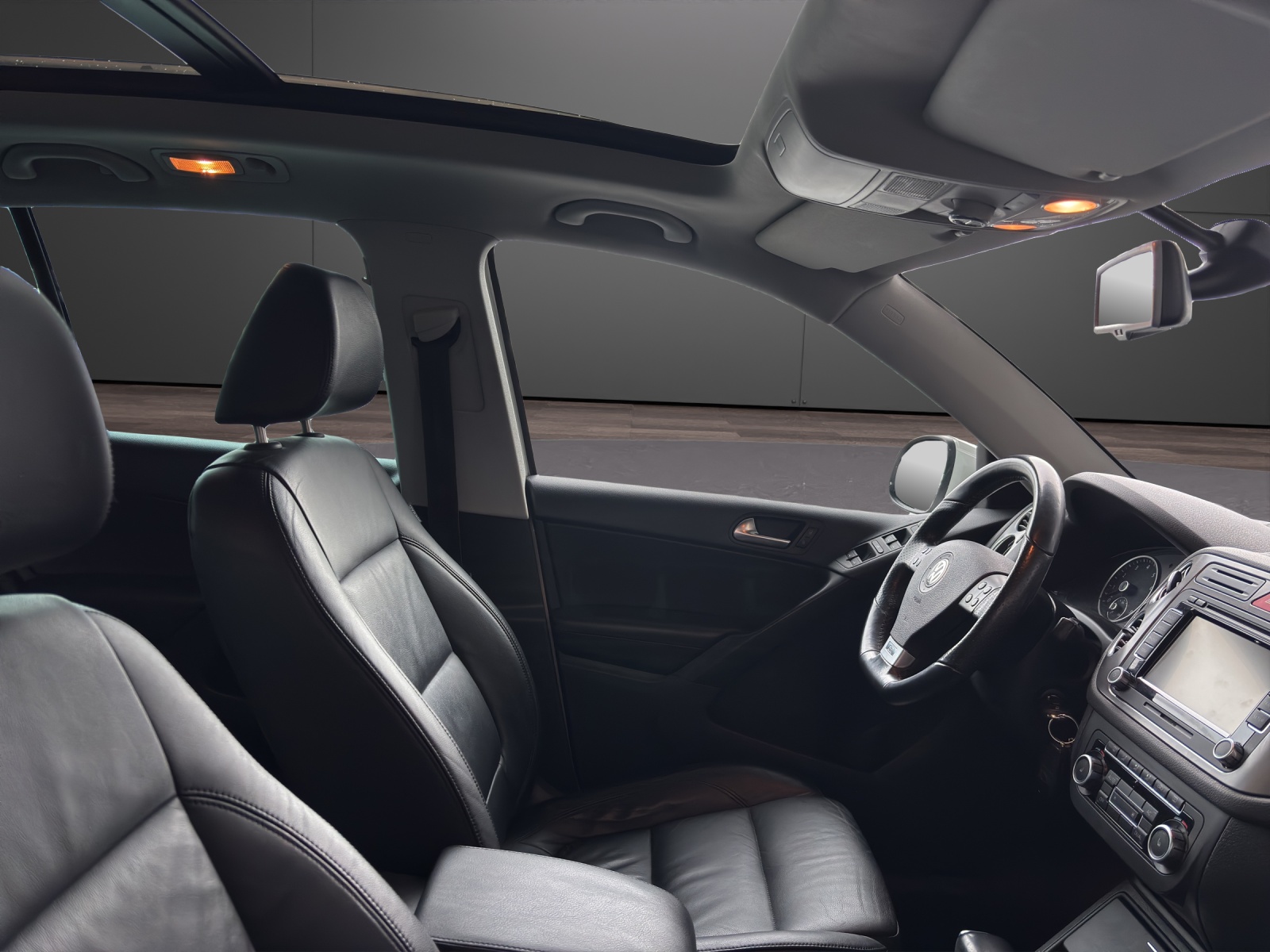 VW Tiguan 2.0 TSI Sport&Style Tiptronic-image-9