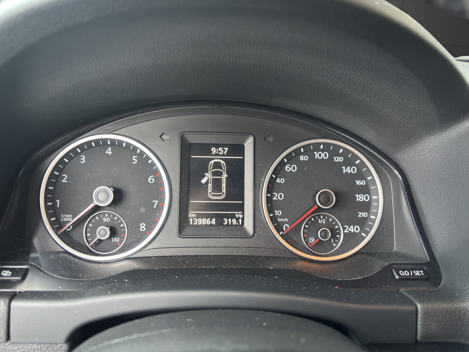 VW Tiguan 2.0 TSI Sport&Style Tiptronic-image-6