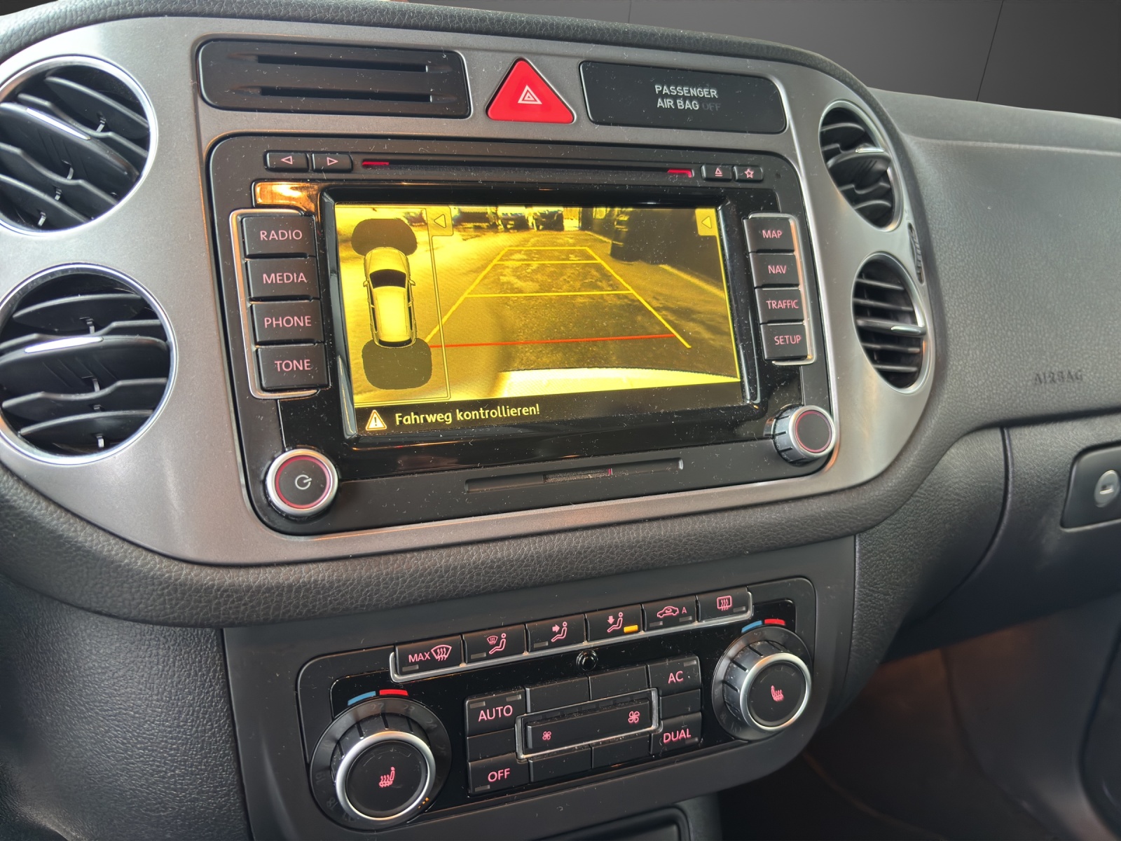 VW Tiguan 2.0 TSI Sport&Style Tiptronic-image-7