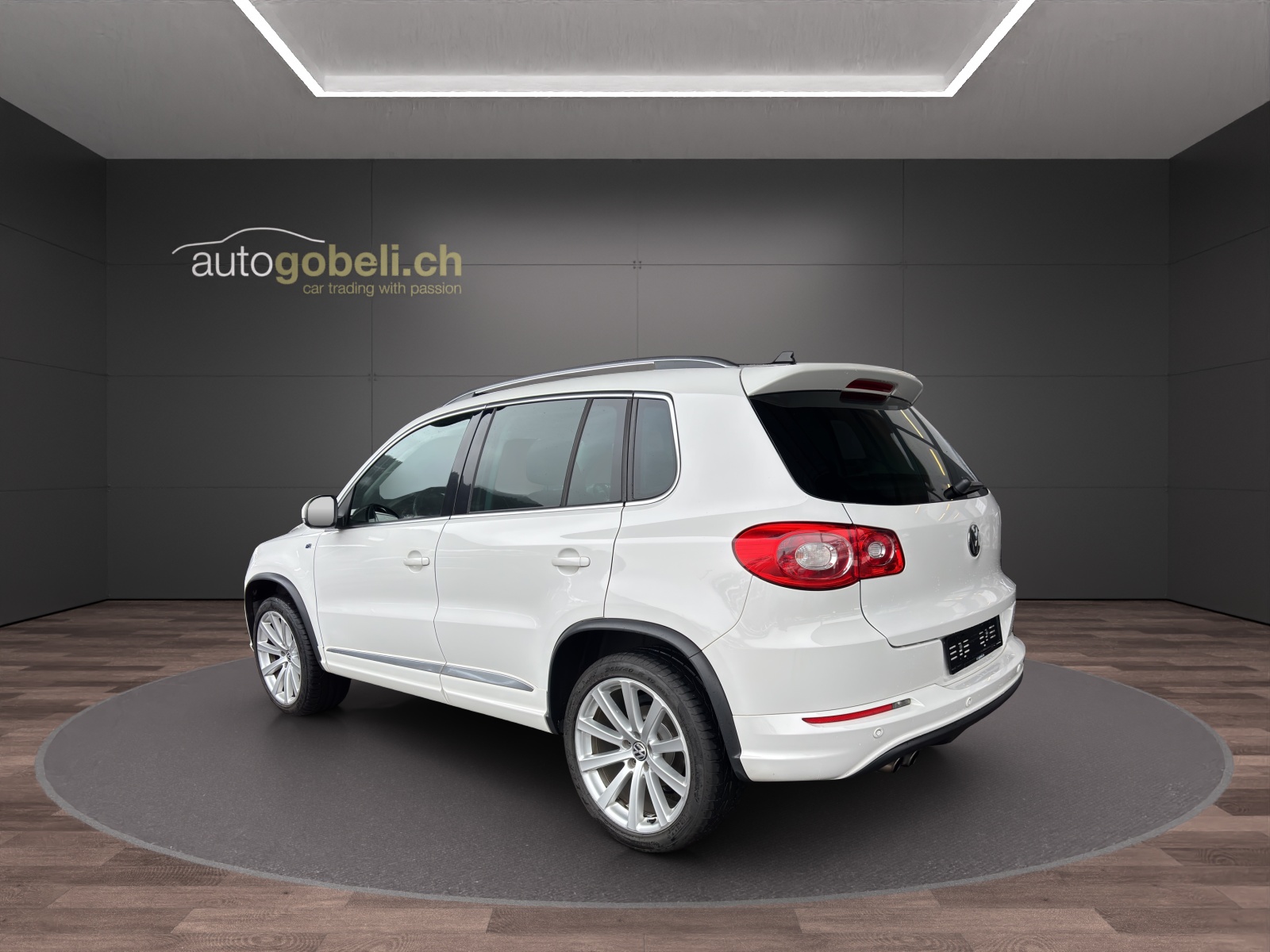 VW Tiguan 2.0 TSI Sport&Style Tiptronic-image-1