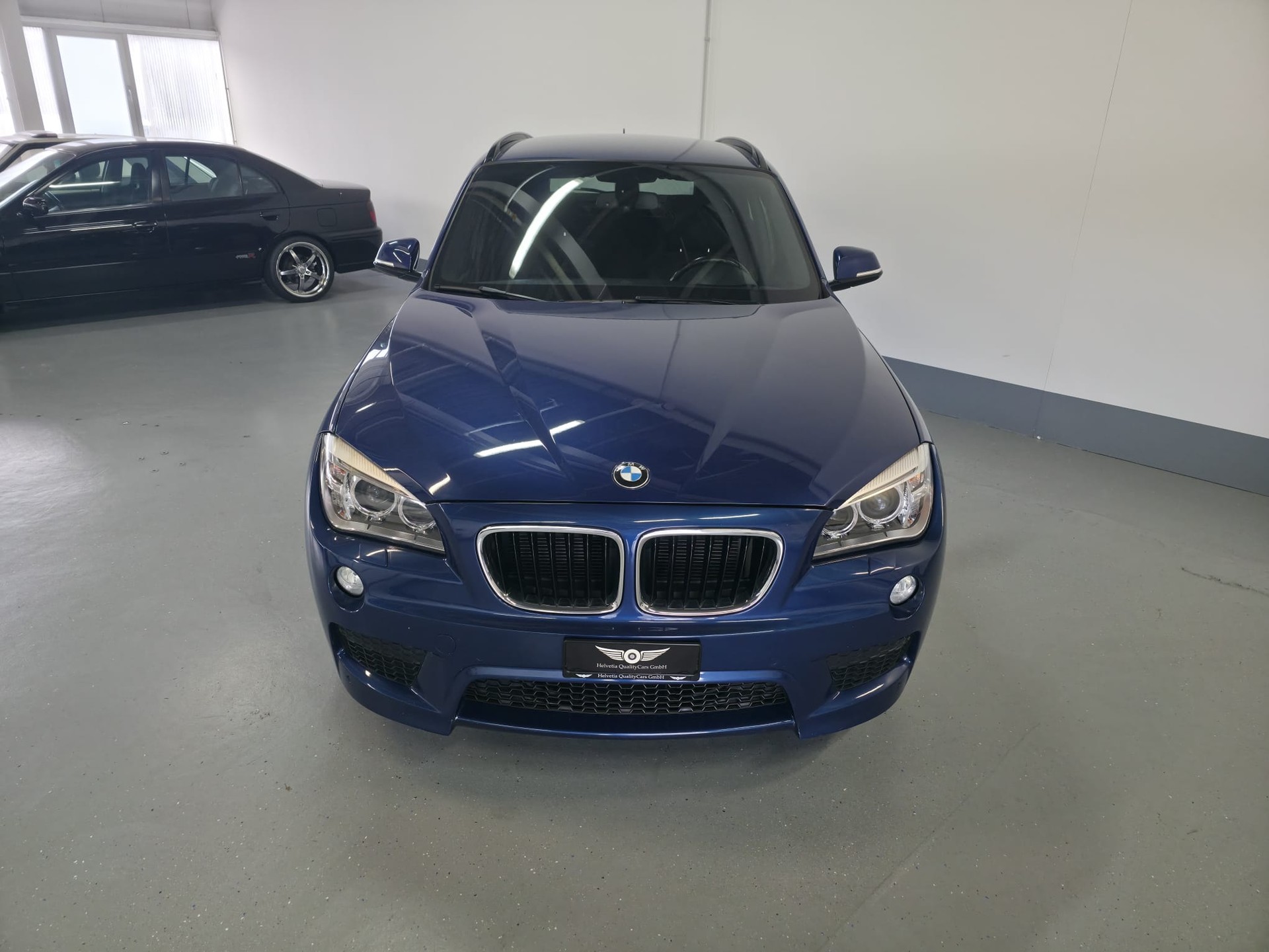 BMW X1 xDrive 20i Steptronic-image-4
