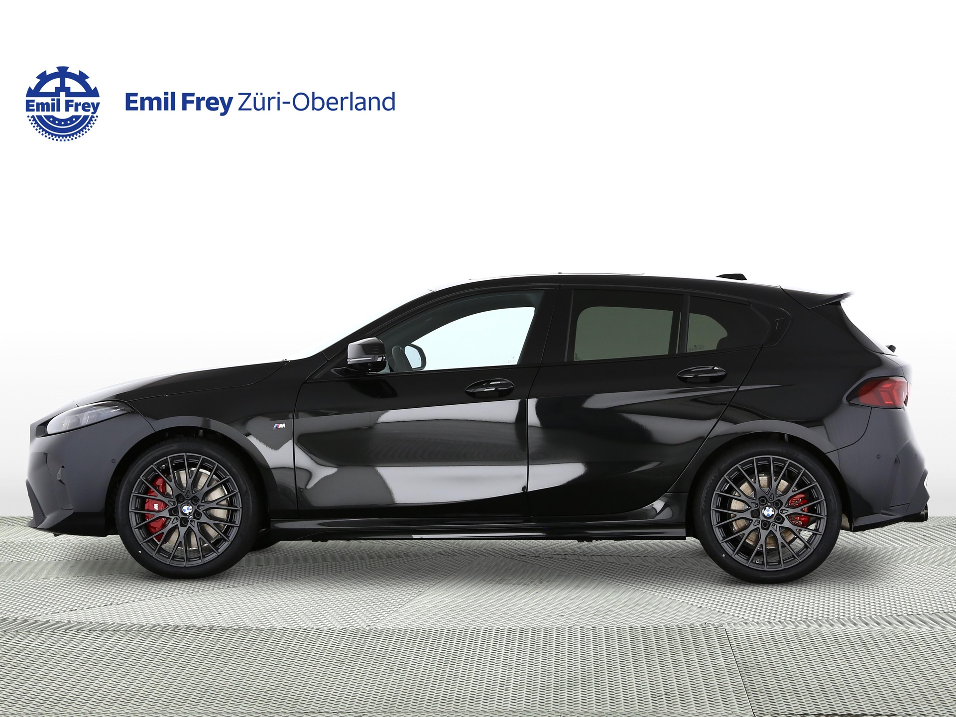 BMW M135i xDrive-image-1