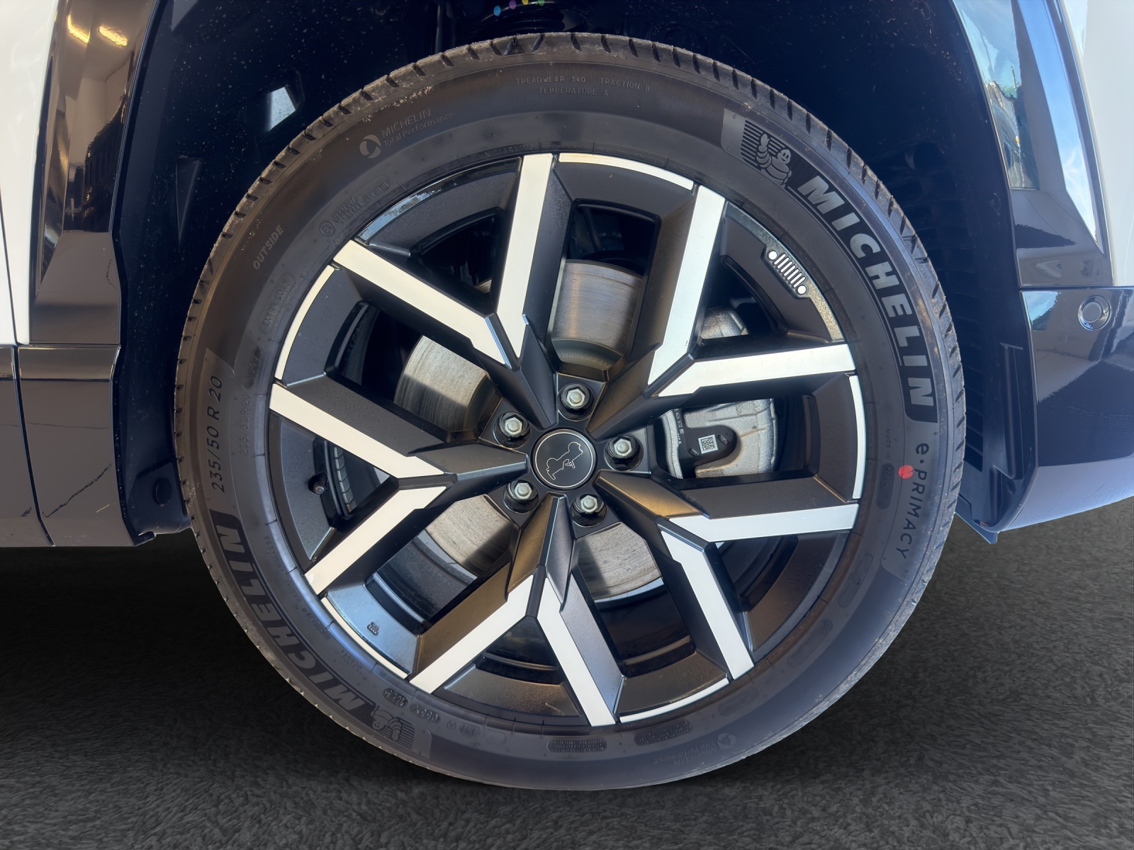 JEEP COMPASS First Edition-image-12