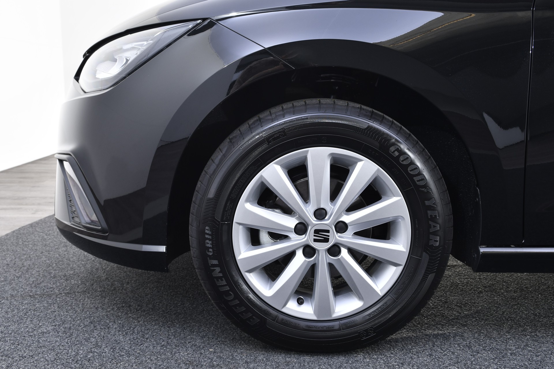 SEAT Ibiza 1.0 EcoTSI-image-23