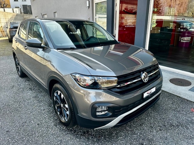 VW T-Cross 1.0 TSI-showroom-element-2