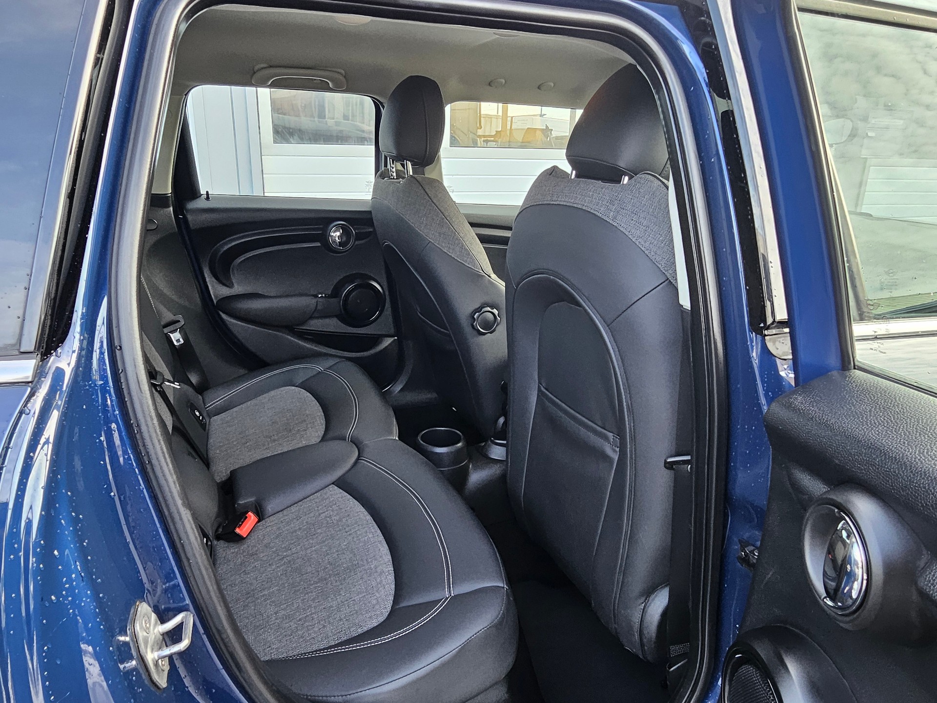 MINI Cooper Steptronic-image-15