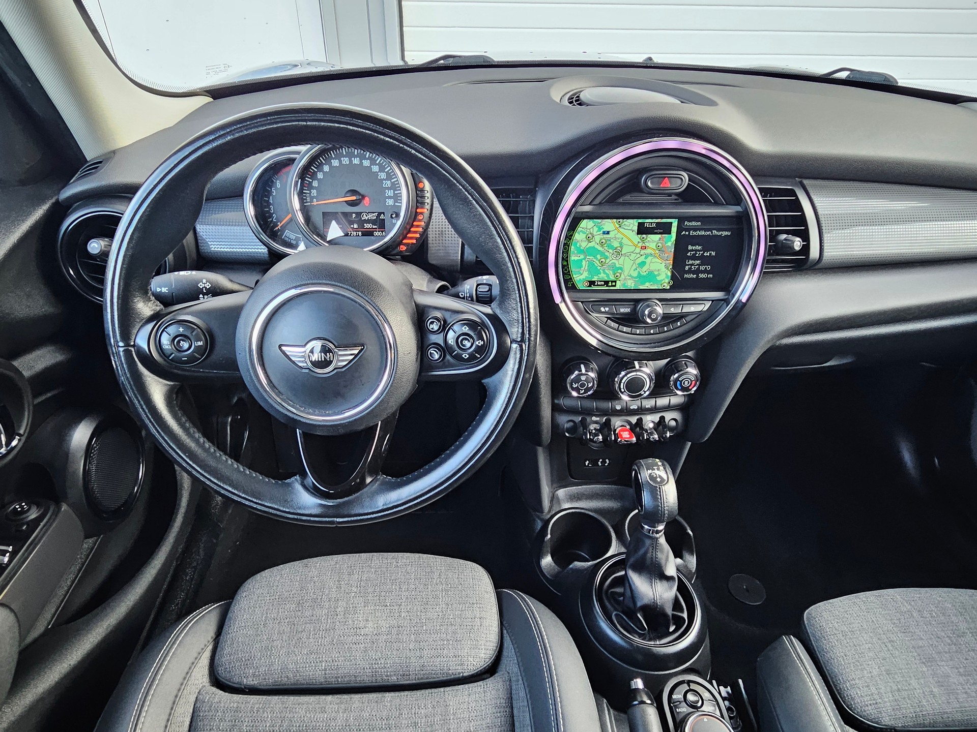 MINI Cooper Steptronic-image-7