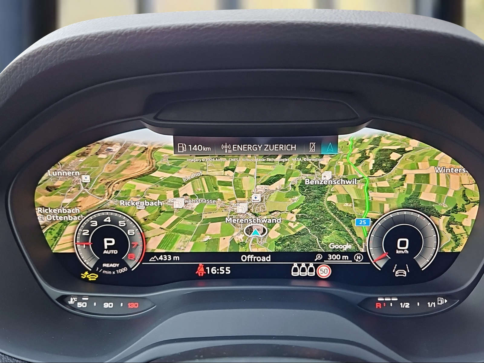 AUDI Q2 40 TFSI S line Attraction quattro S-tronic Daytonagrau Perleffekt-image-11