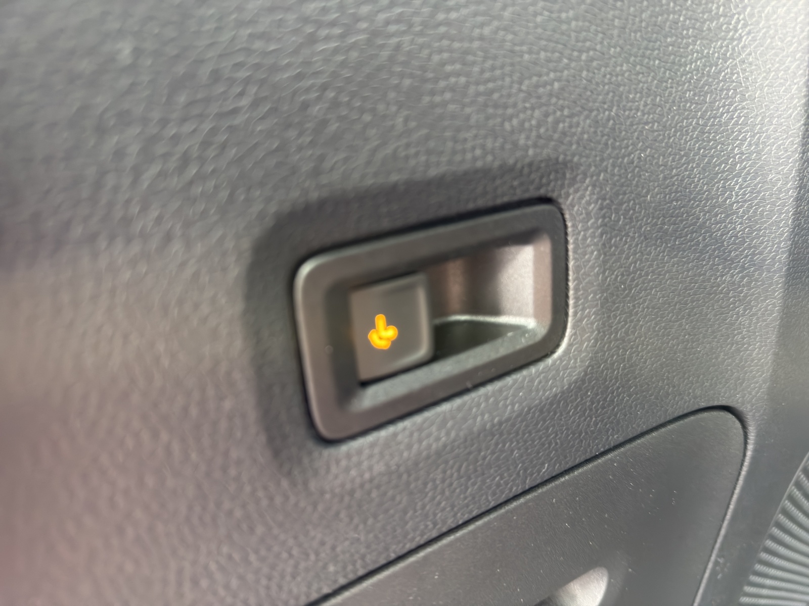 VW ID.Buzz NWB GTX 4 Motion-image-11