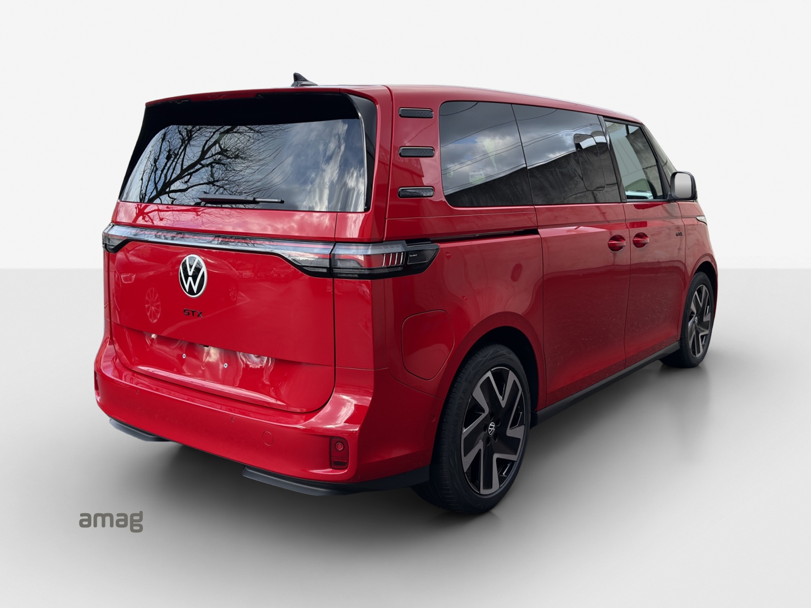 VW ID.Buzz NWB GTX 4 Motion-image-4