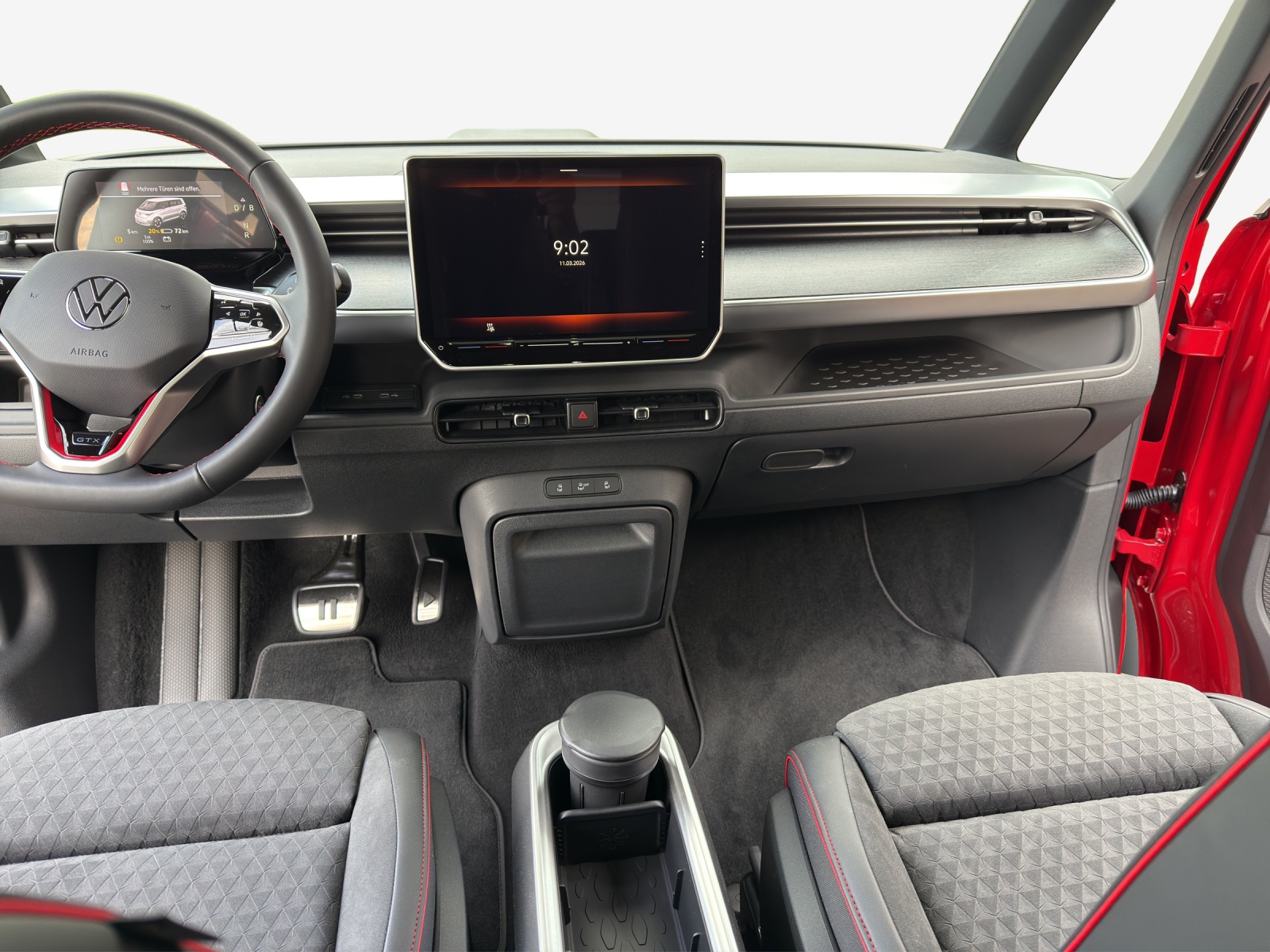 VW ID.Buzz NWB GTX 4 Motion-image-9
