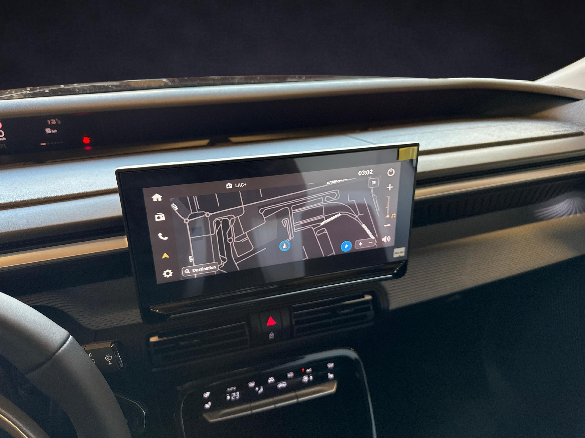 CITROEN C3 Aircross 1.2 Hybrid Max-image-15