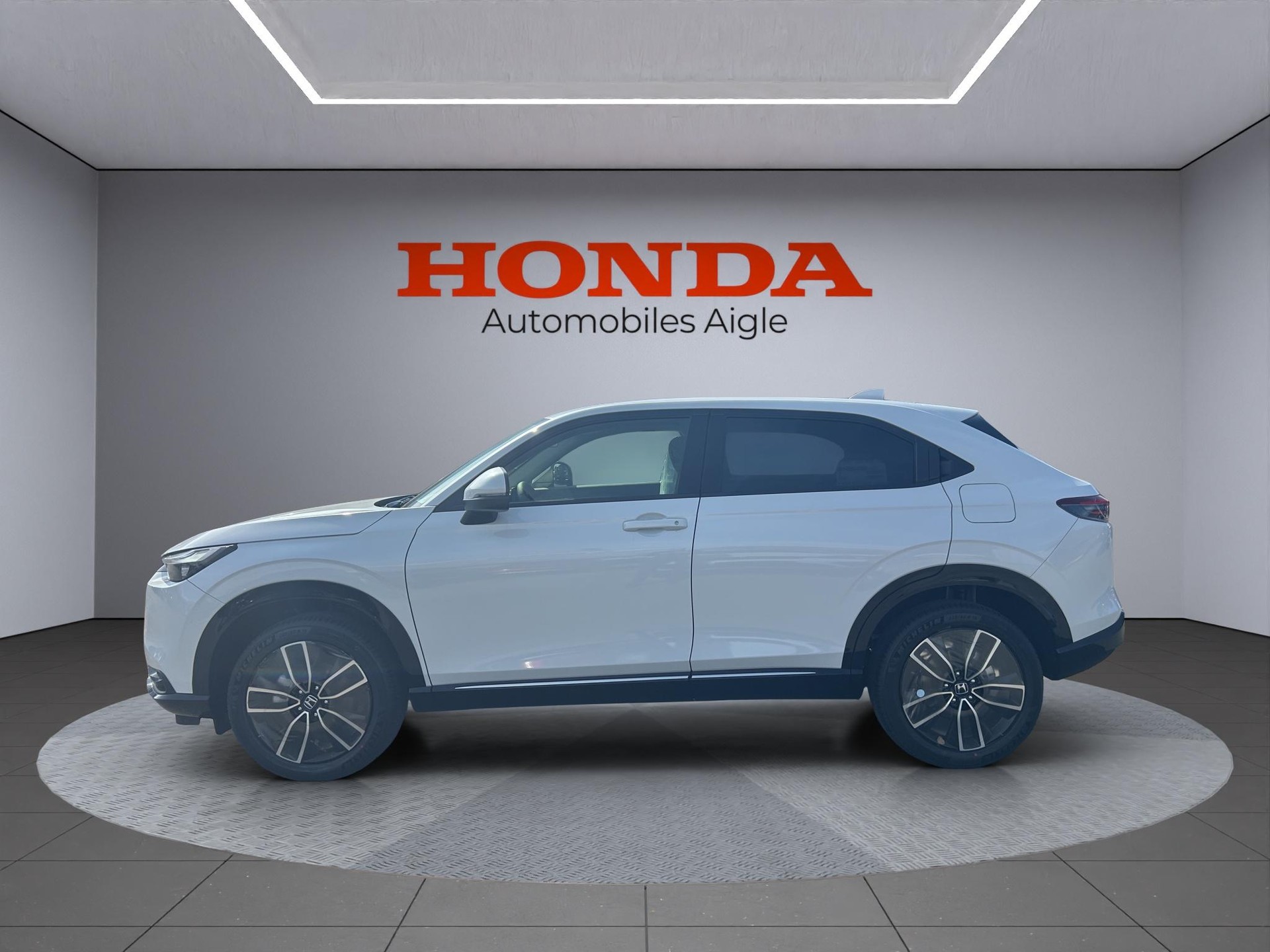 HONDA HR-V 1.5 i-MMD Advance-image-1