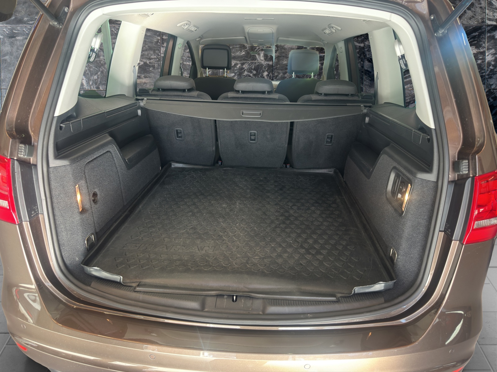 VW Sharan 2.0 TDI BMT Comfortline 4Motion-image-4
