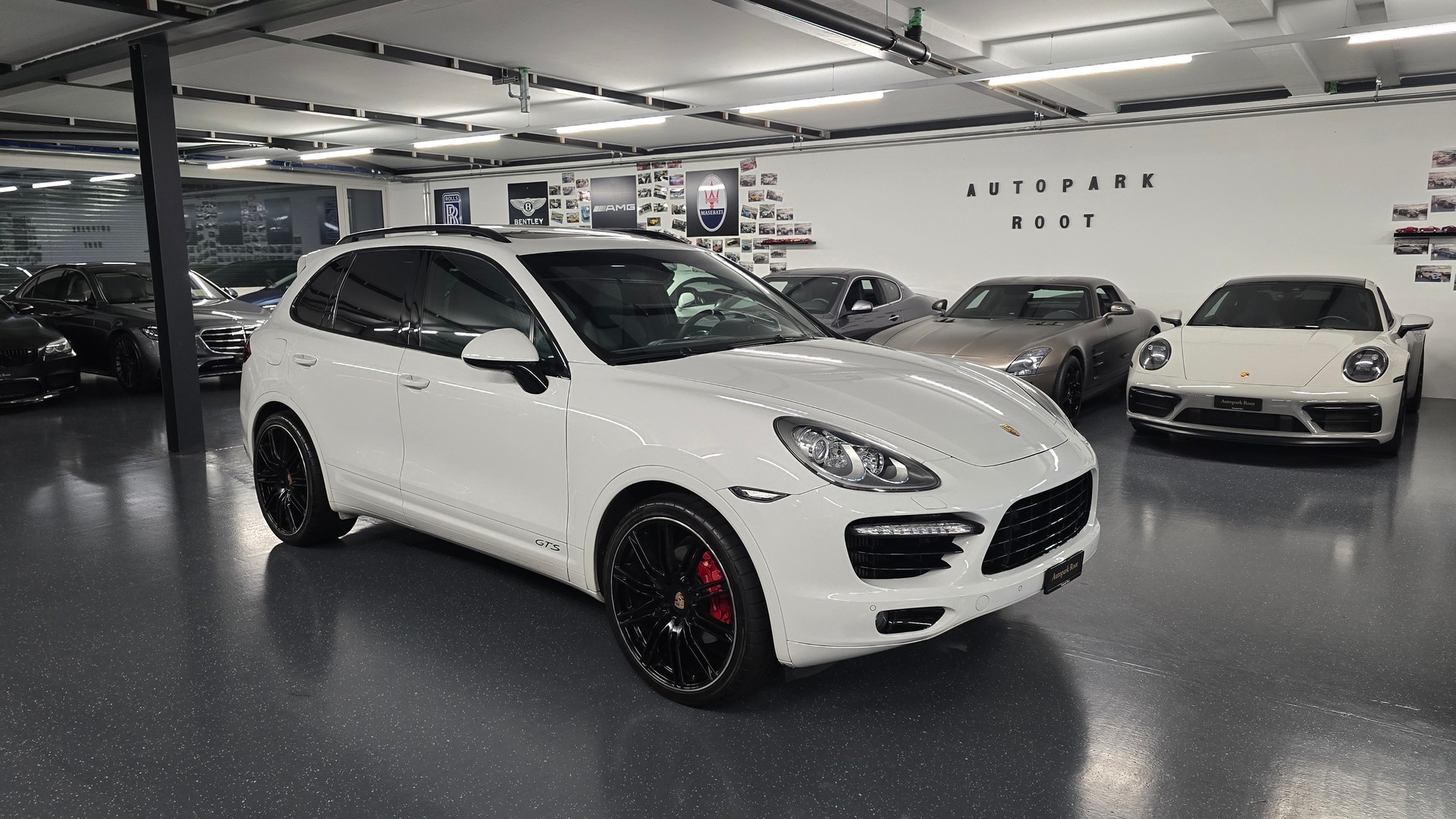 PORSCHE GTS Look Cayenne Diesel-image-0