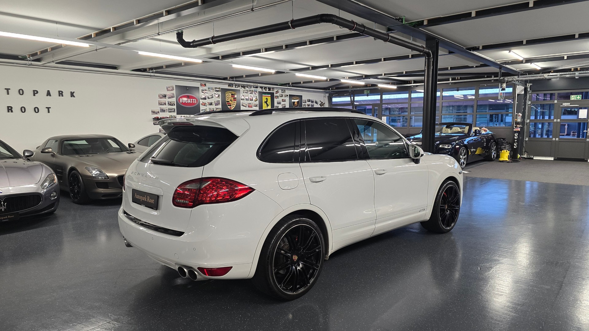 PORSCHE GTS Look Cayenne Diesel-image-4