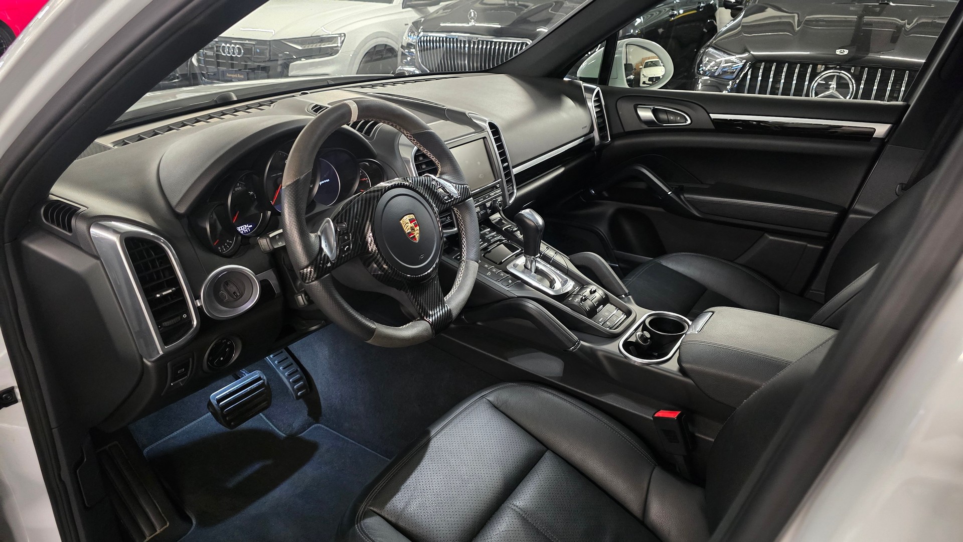 PORSCHE GTS Look Cayenne Diesel-image-16