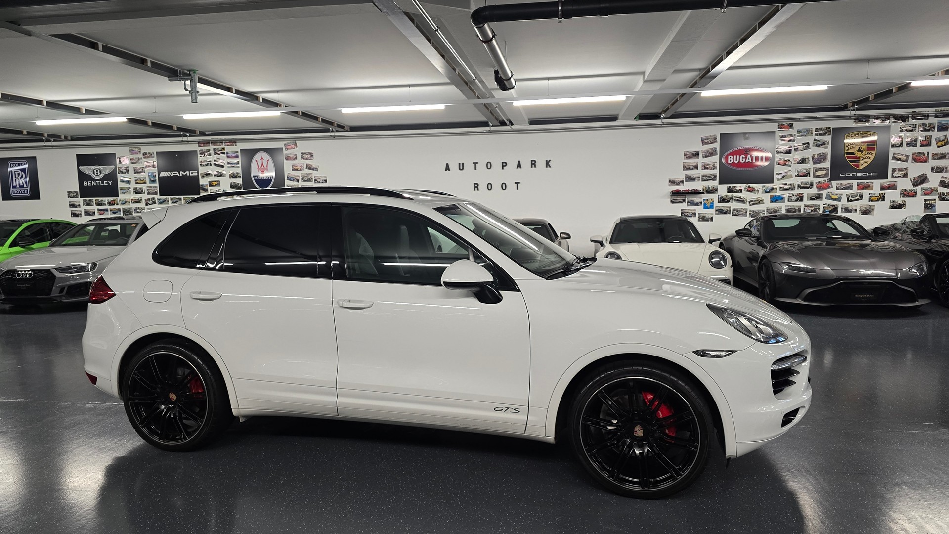 PORSCHE GTS Look Cayenne Diesel-image-2