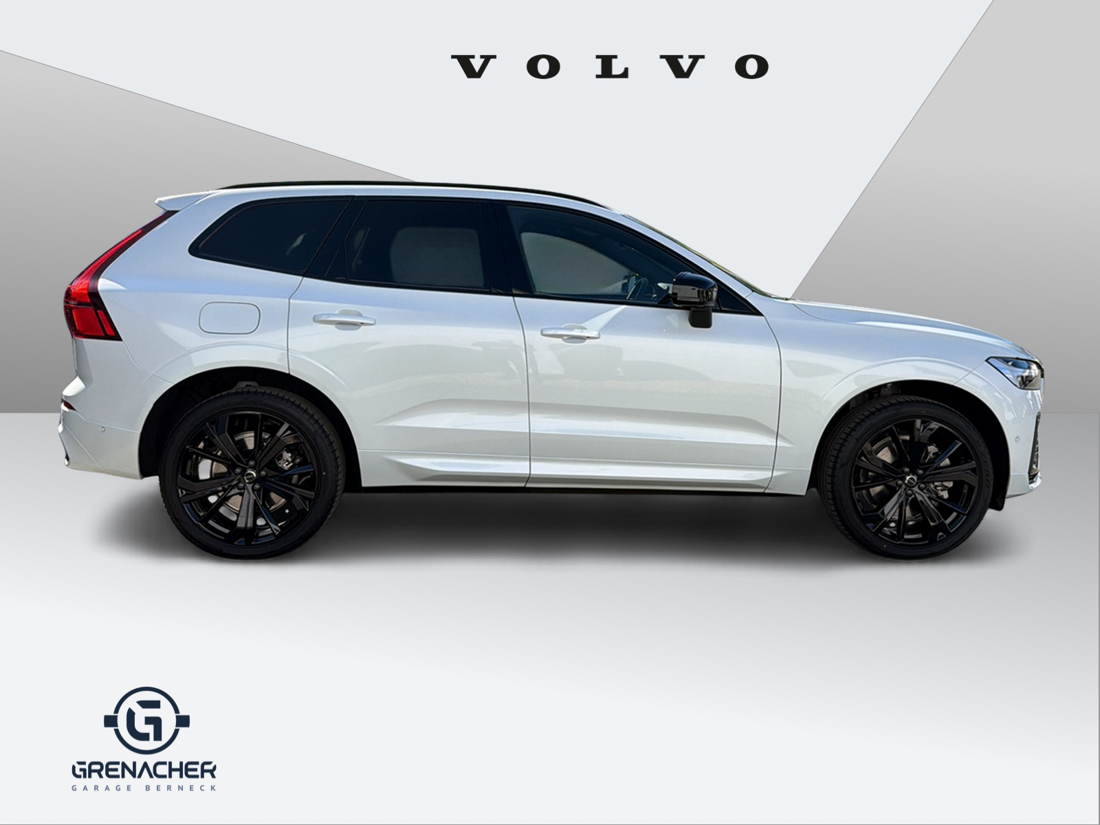 VOLVO XC60 2.0 T6 TE Black Edition eAWD-image-2
