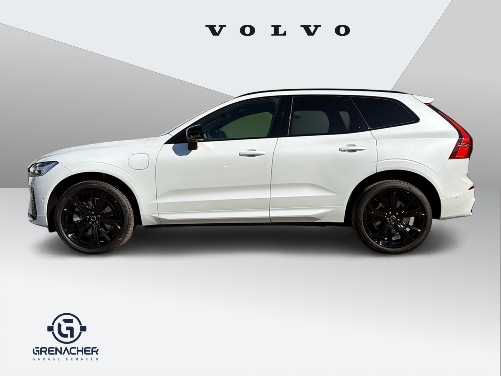 VOLVO XC60 2.0 T6 TE Black Edition eAWD-image-1