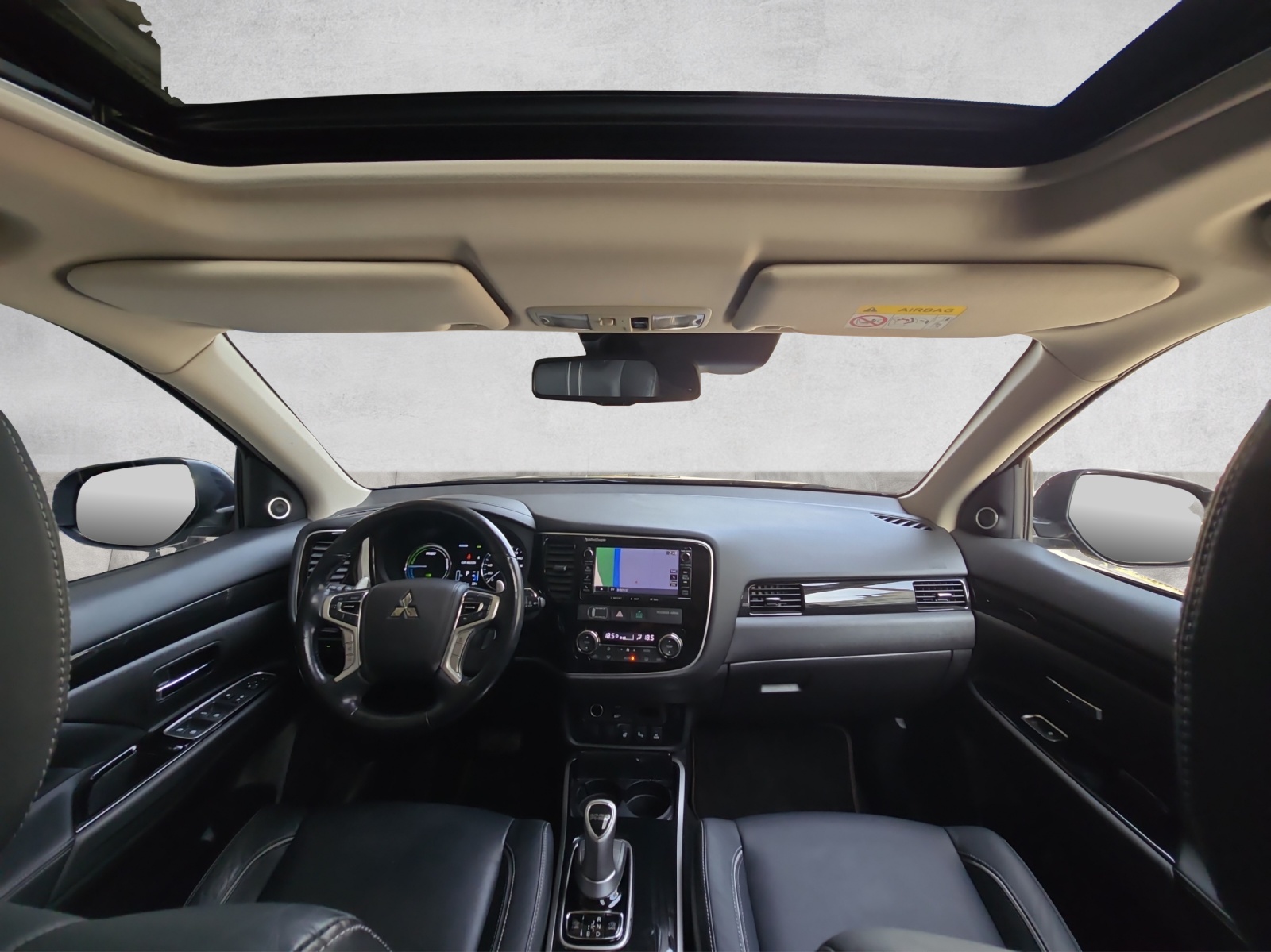 MITSUBISHI Outlander 2.4 PHEV Diamond S-Edition 4WD Automatic-image-6