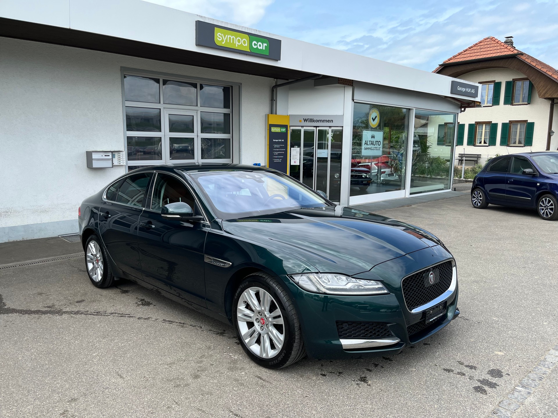 JAGUAR XF 35t Prestige AWD+++AB MFK+++TOP AUSGESTATTET+++GEPFLEGT+++-image-0