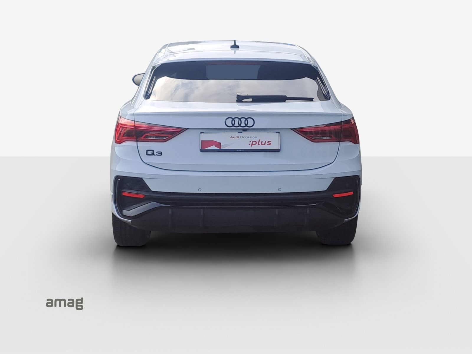 AUDI Q3 Sportback 35 TFSI S line Attraction S-tronic-image-3