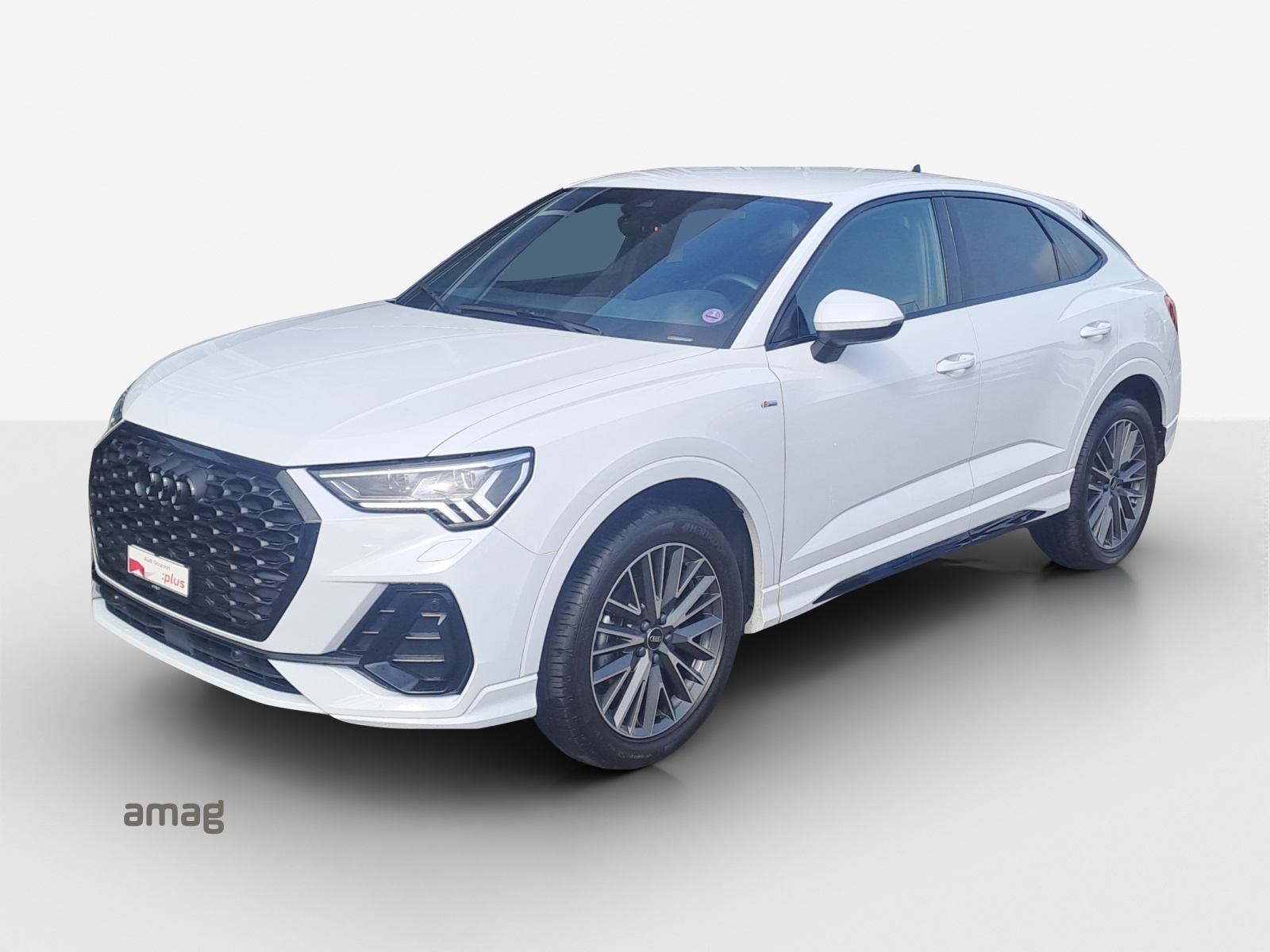 AUDI Q3 Sportback 35 TFSI S line Attraction S-tronic-image-0