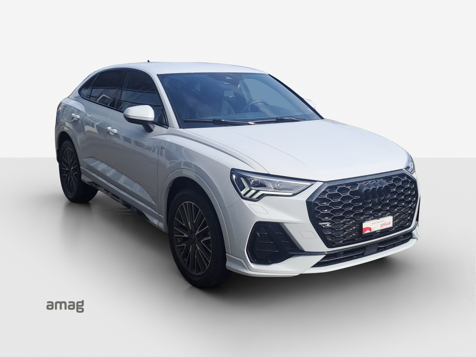 AUDI Q3 Sportback 35 TFSI S line Attraction S-tronic-image-5