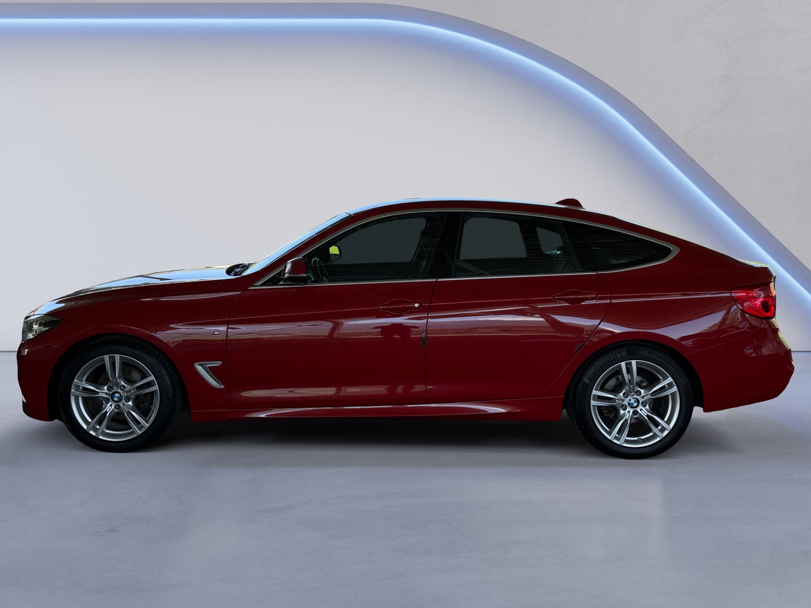 BMW 320d Gran Turismo-showroom-element-1