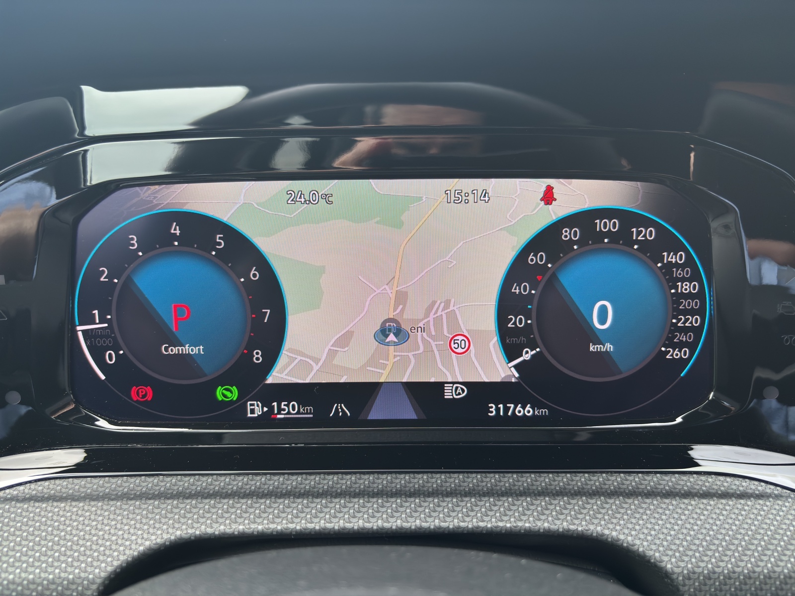 VW Golf 1.5 eTSI mHEV ACT R-Line DSG mit Keyless & Rückfahrkamera-image-14