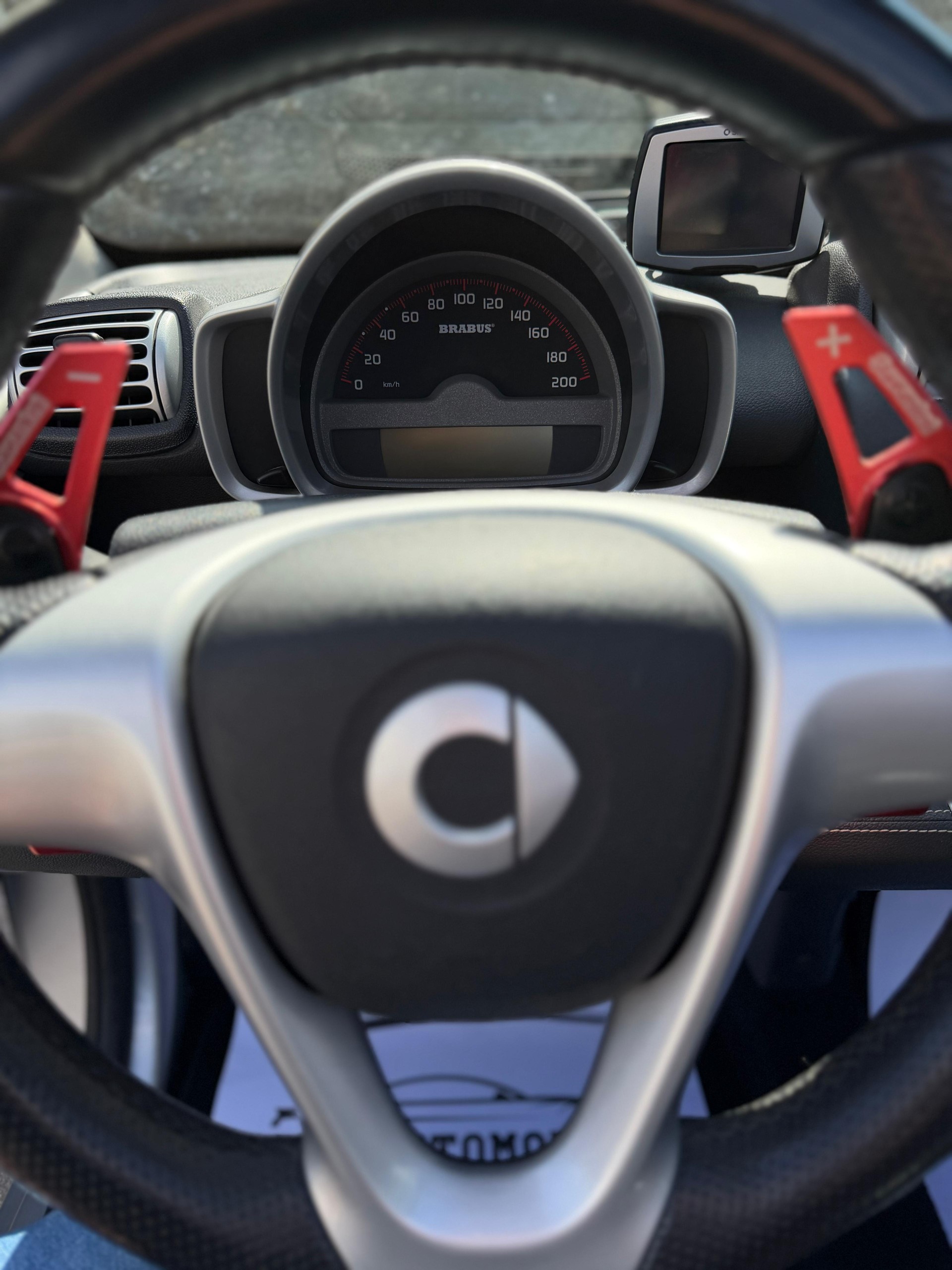 SMART fortwo Brabus Xclusive softouch-image-11