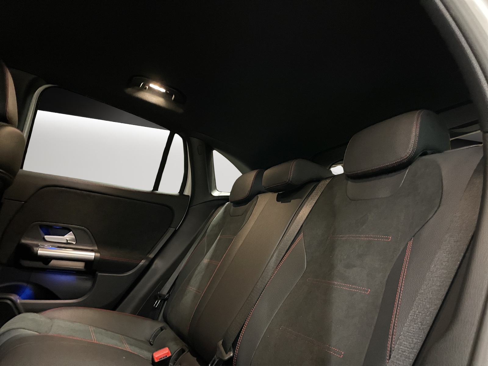 Image MERCEDES-BENZ GLA-200 GLA 200 Night Star 7G-DCT