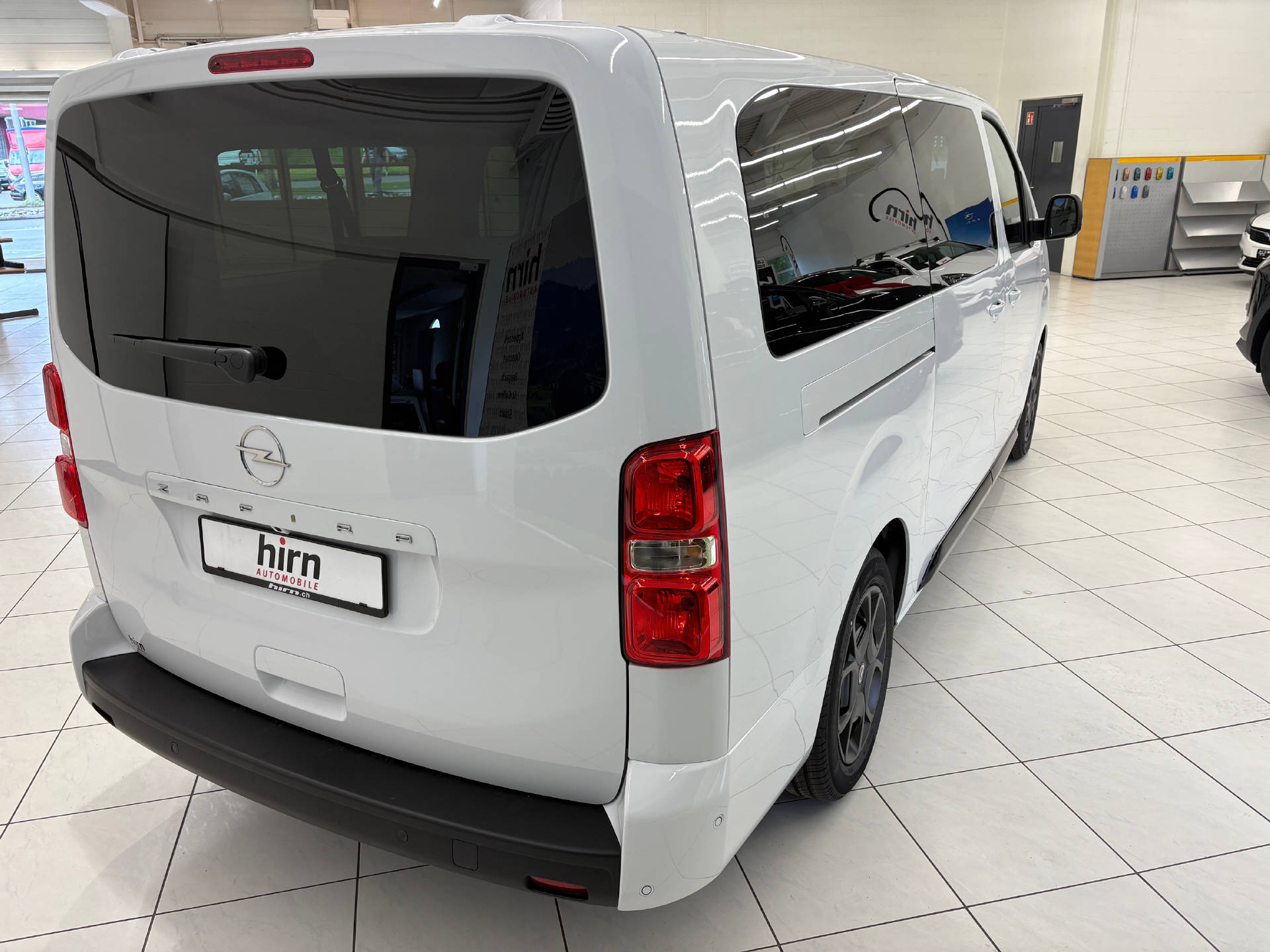OPEL Zafira-e XL Extended Range-image-4