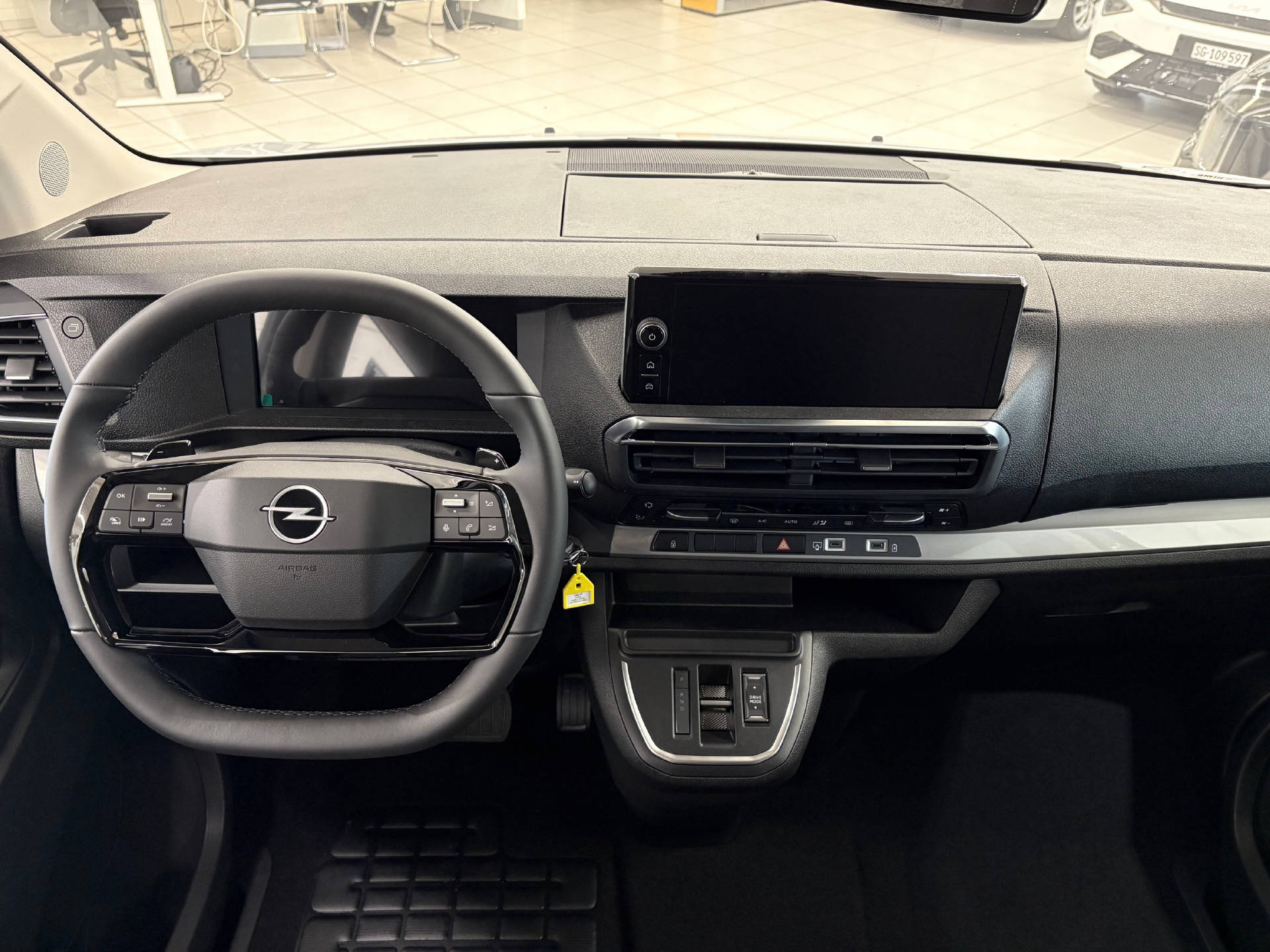 OPEL Zafira-e XL Extended Range-image-9