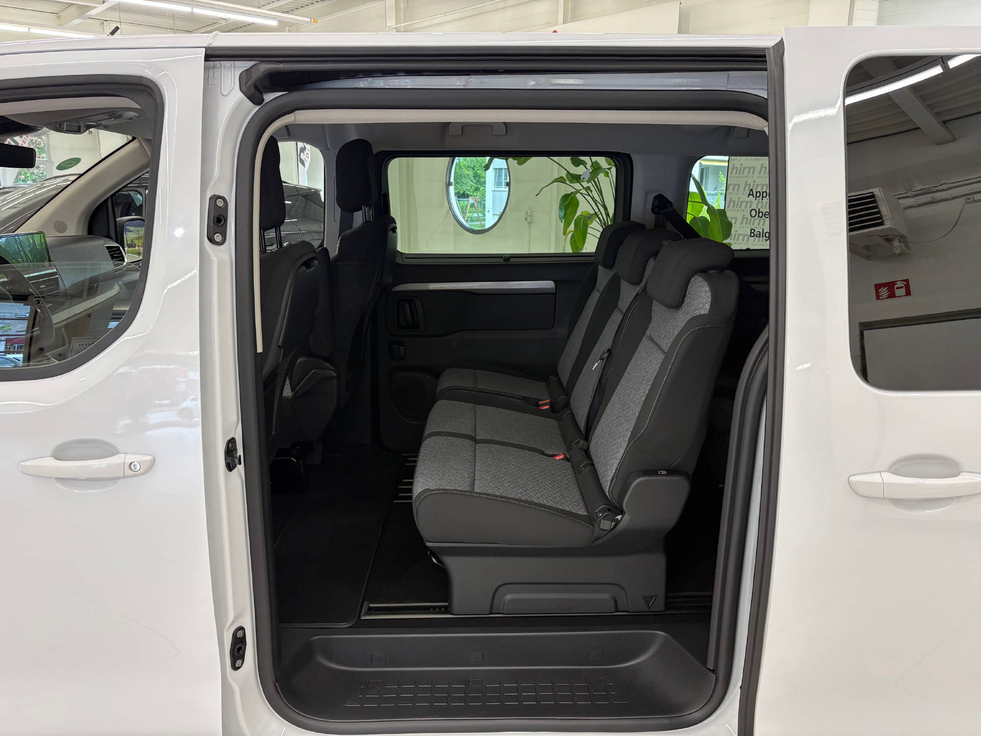 OPEL Zafira-e XL Extended Range-image-10
