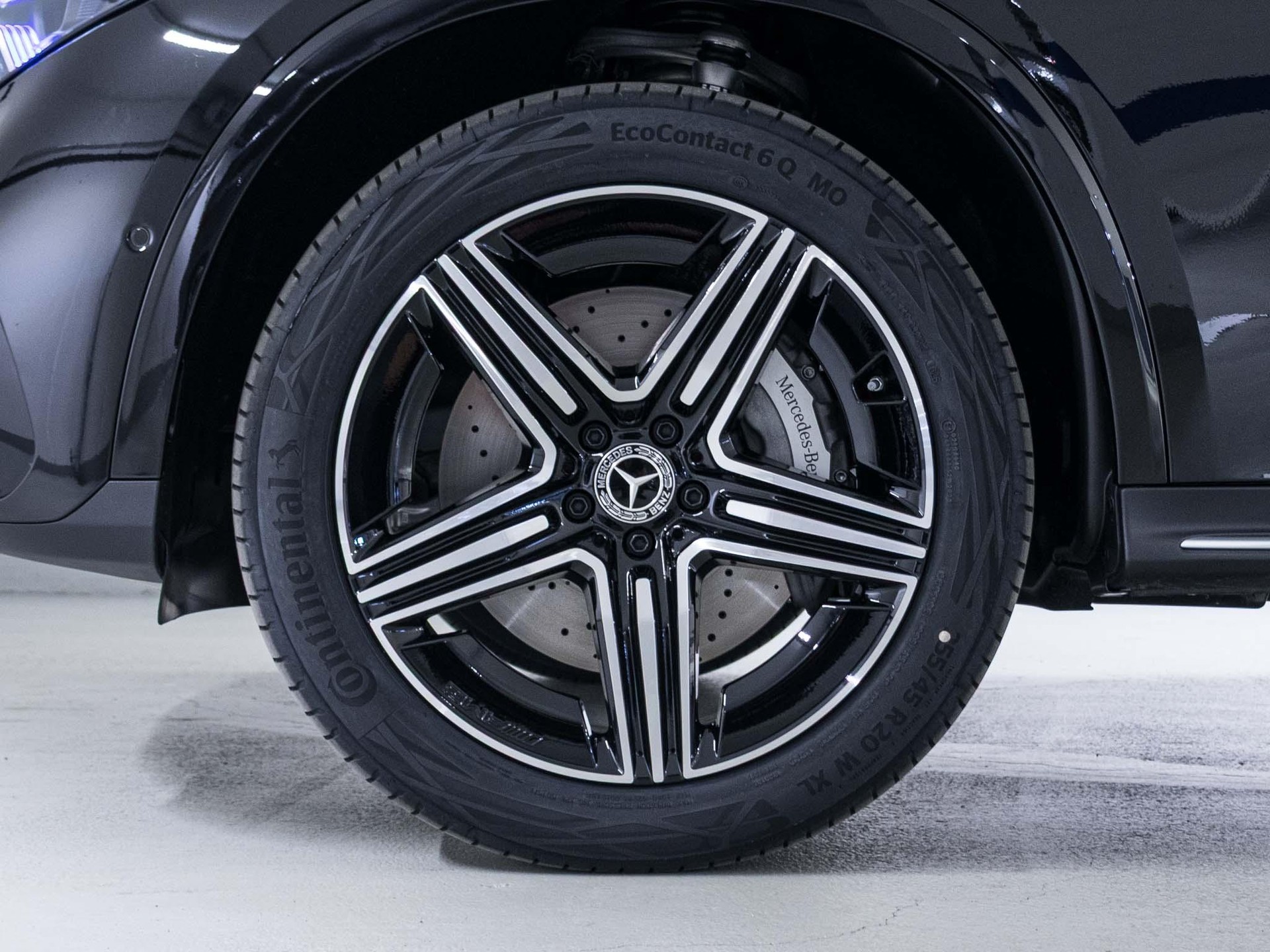 MERCEDES-BENZ GLC 300 4MATIC-image-14