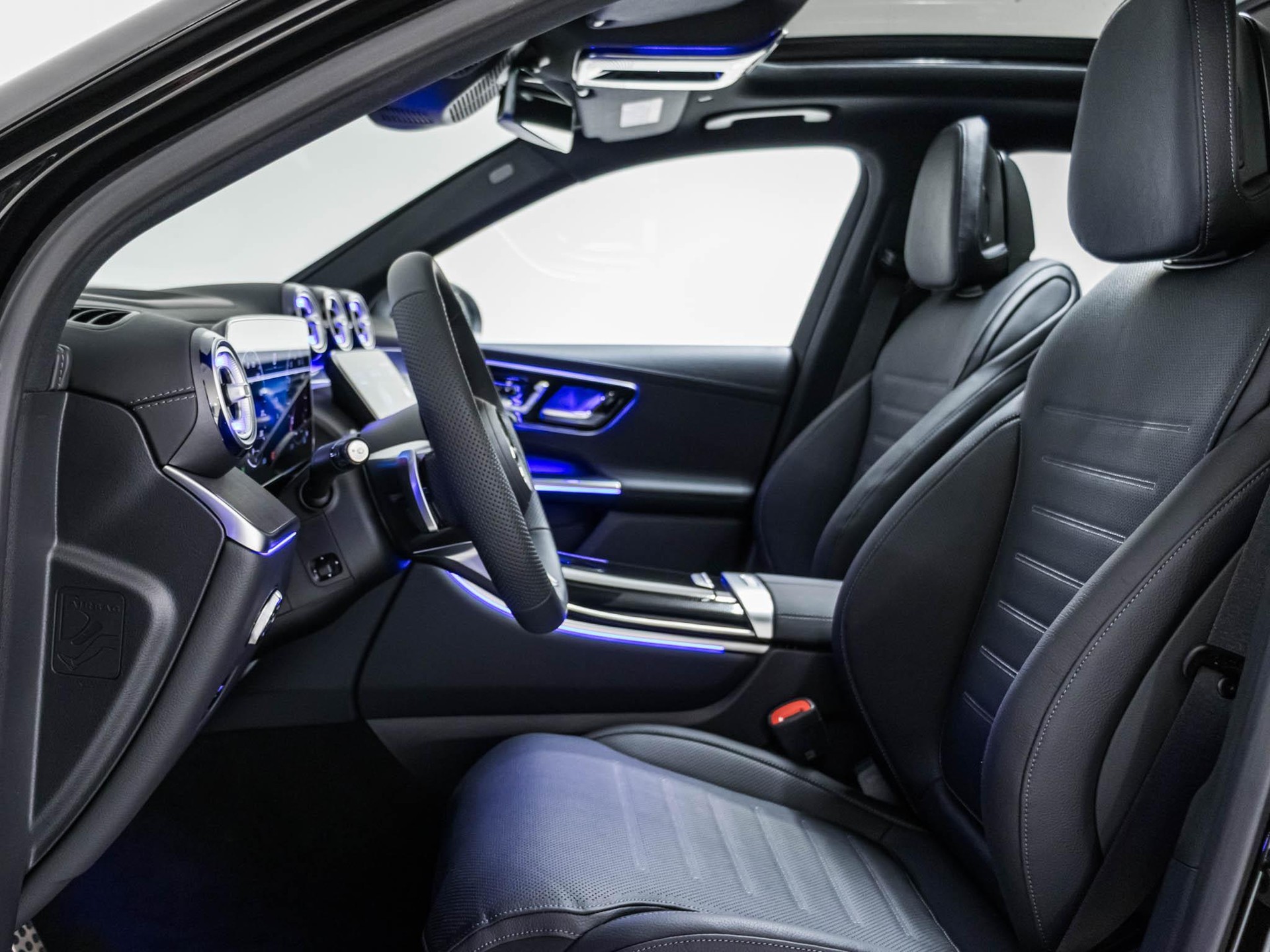 MERCEDES-BENZ GLC 300 4MATIC-image-6