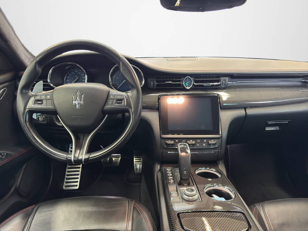 MASERATI Quattroporte 3.0 V6 S GranSport Q4-image-13