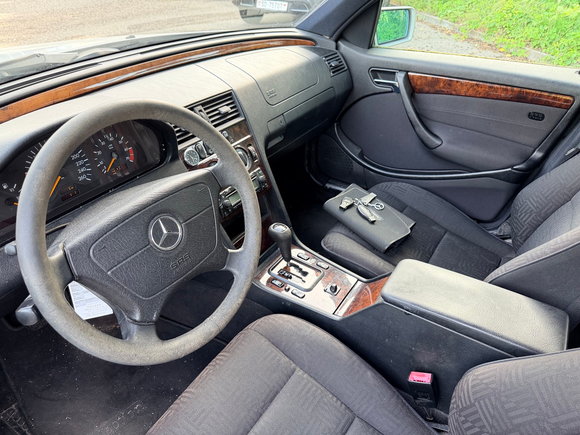 MERCEDES-BENZ C 240 Classic Selection-image-8