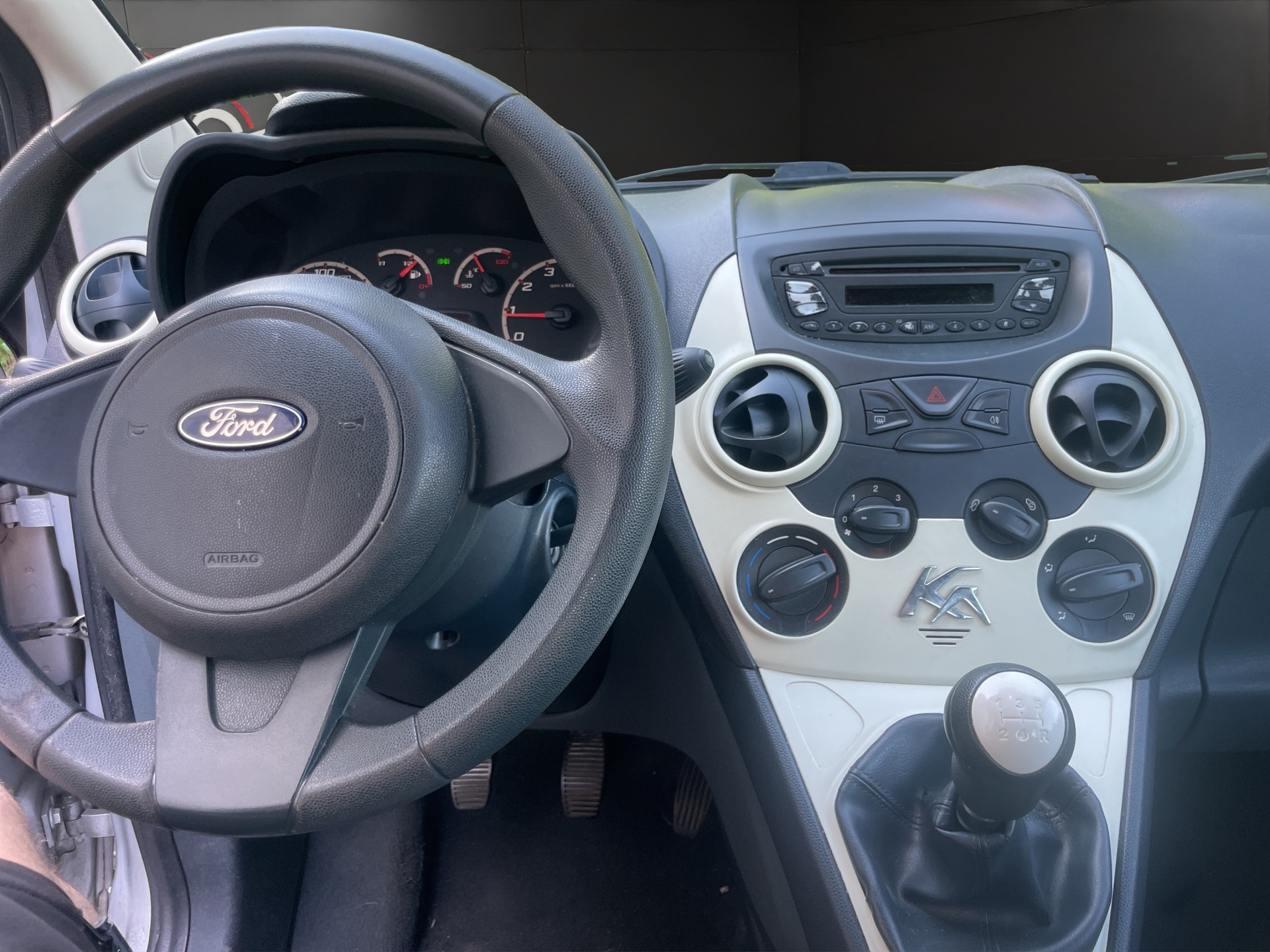 FORD KA 1.25 Ambiente-image-10