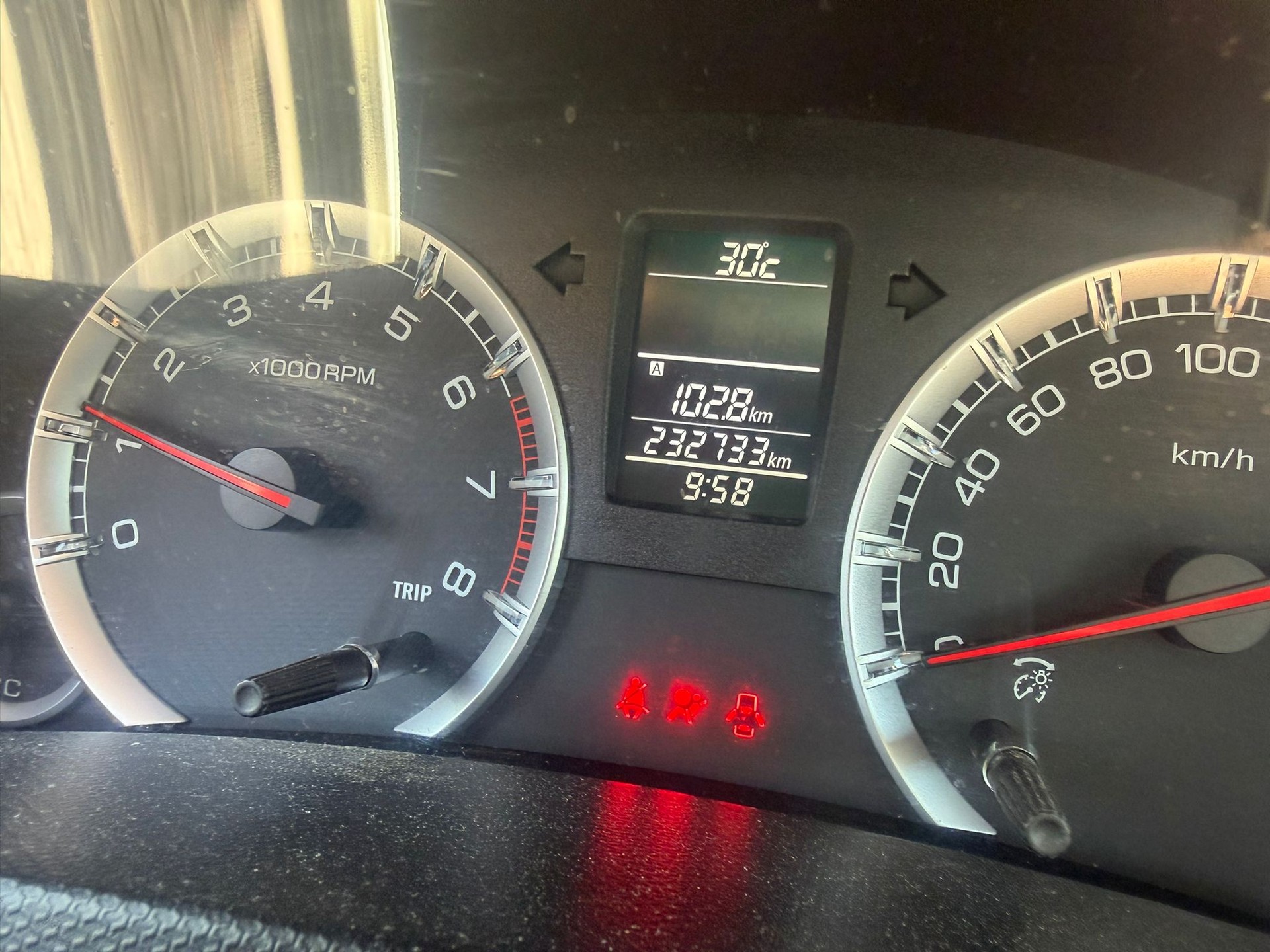 SUZUKI Swift 1.2i 4x4-image-7