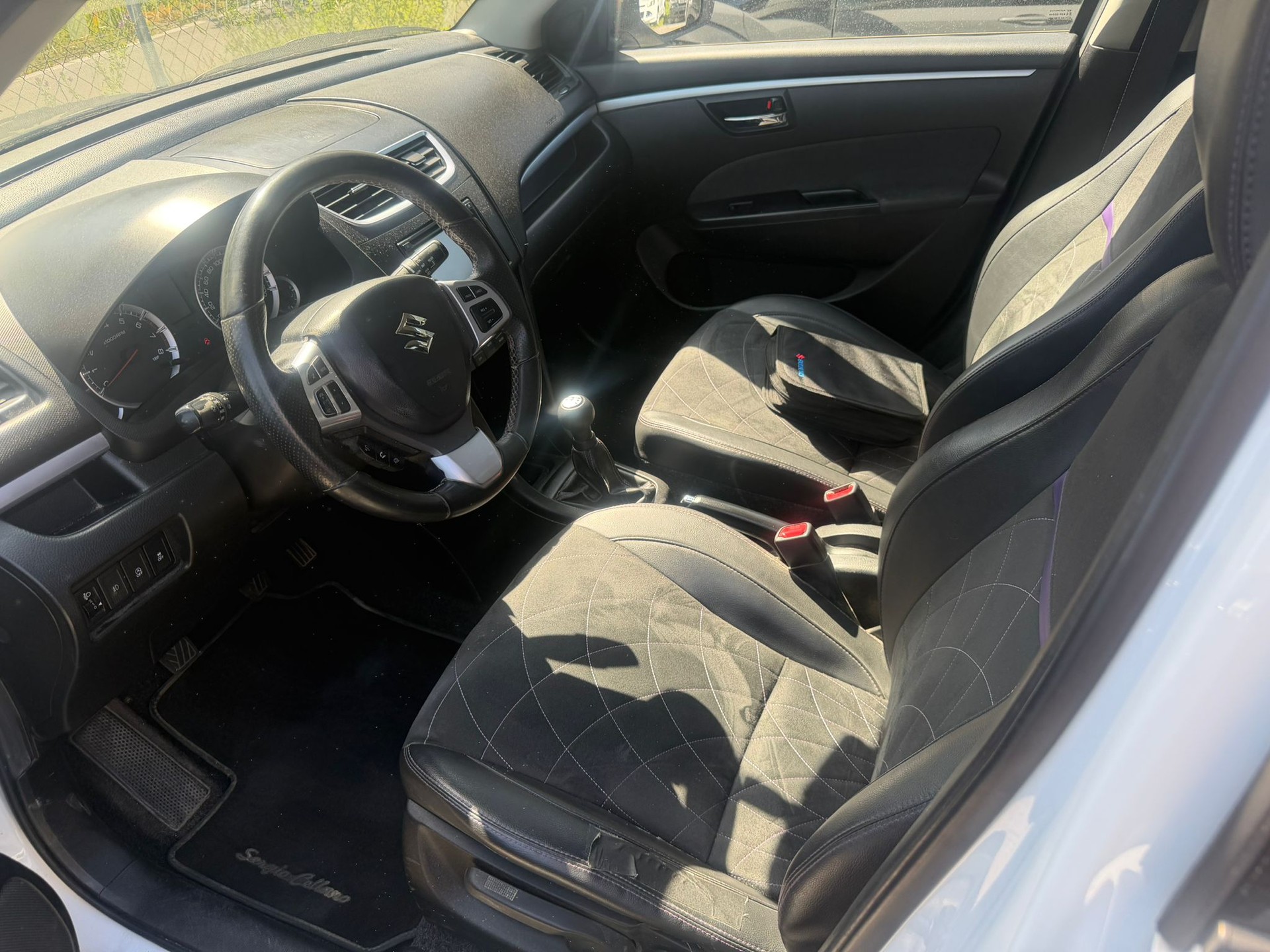 SUZUKI Swift 1.2i 4x4-image-6