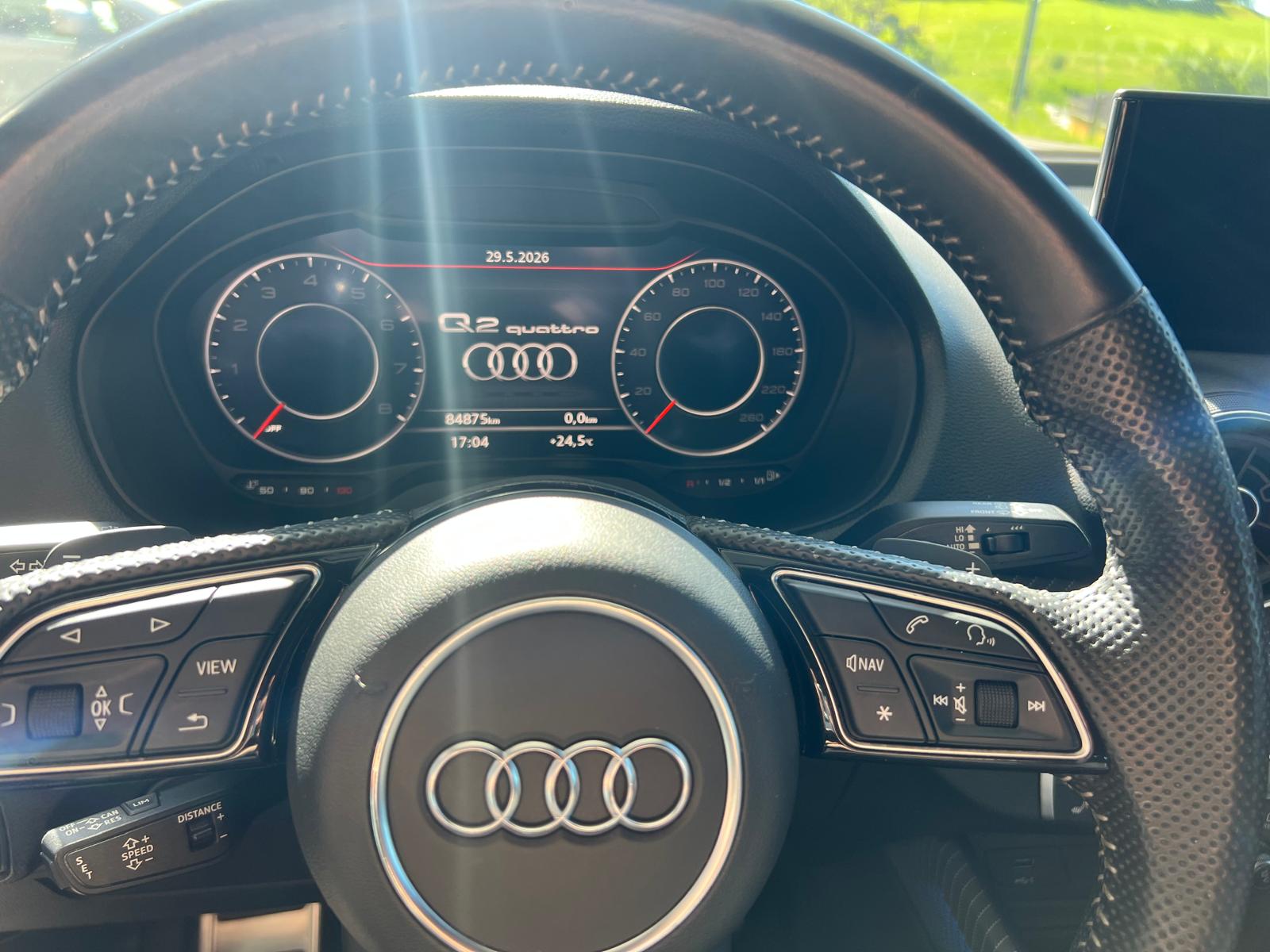 AUDI Q2 40 TFSI Sport Attraction quattro S-tronic-image-6